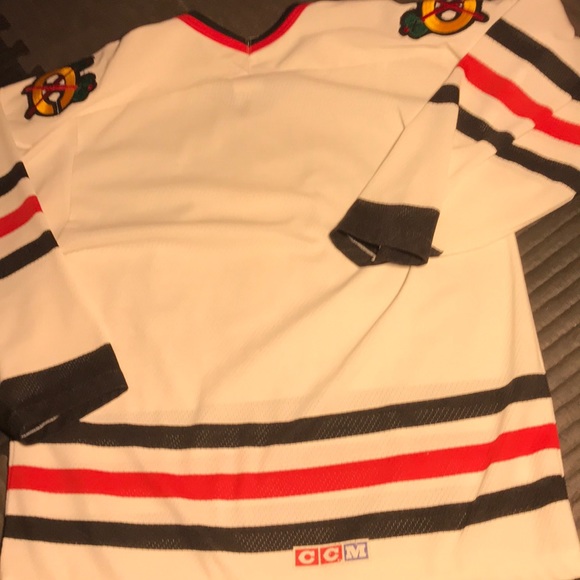 Chicago Blakchawks jersey - Picture 5 of 5